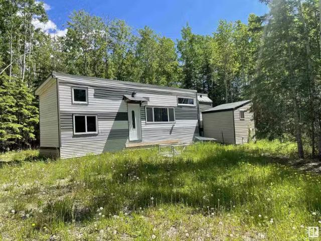 For sale: 55003 RGE RD 55, Rural Lac Ste. Anne County, Alberta.