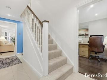 For Sale 5 Bedroom House Grays Thurrock DS99380855
