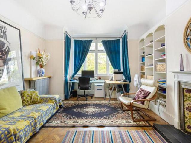 For Sale 5 Bedroom House Isleworth Greater London DS101675094