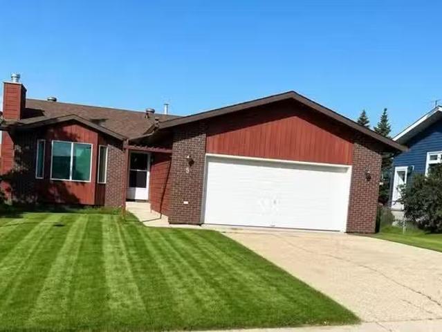 For sale: 5 Hillside Crescent, Swan Hills, Alberta T0G2C0 A2.