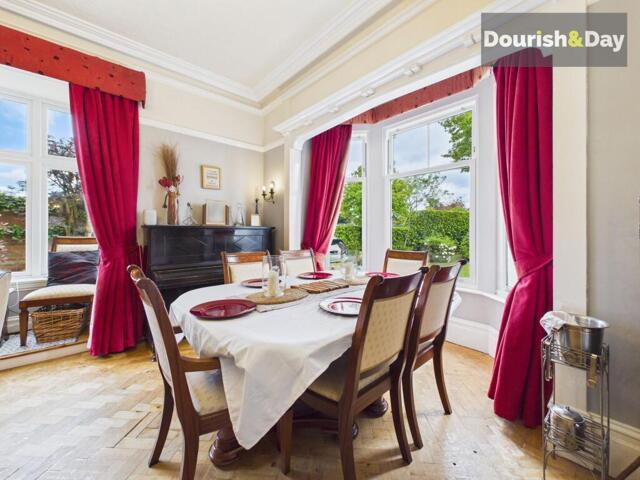For Sale 6 Bedroom House Market Drayton Shropshire DS101955360