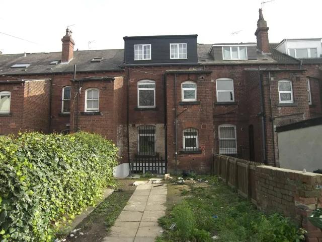 For Sale 8 Bedroom Apartment Leeds Leeds DS96687543