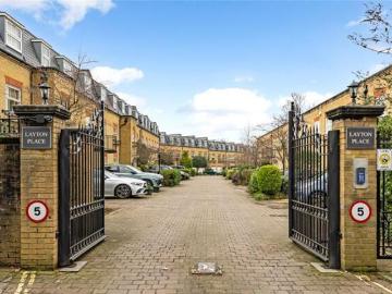 For Sale 1 Bedroom Apartment Brentford Greater London DS101931517