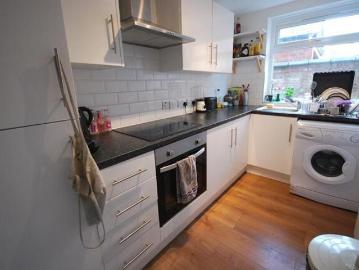 For Sale 1 Bedroom Apartment Greater Manchester Greater Manchester DS100456560