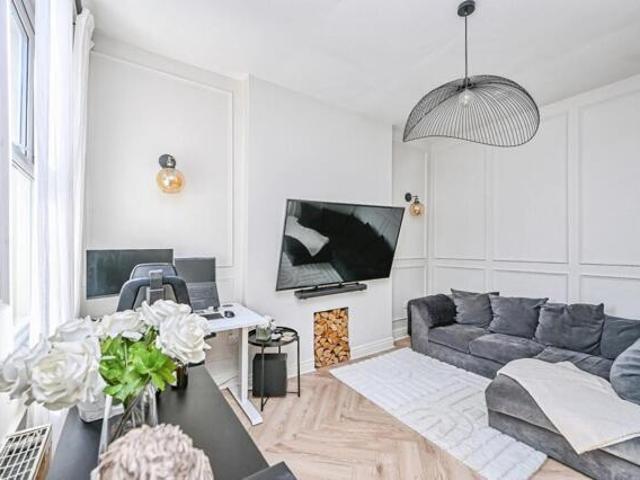 For Sale 1 Bedroom Apartment Liverpool Liverpool DS101931713
