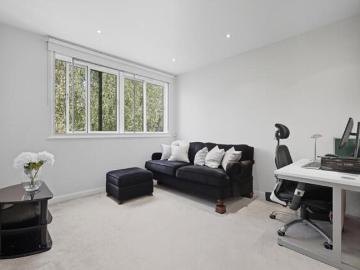 For Sale 1 Bedroom Apartment London Greater London DLS100058166