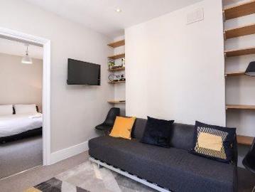 For Sale 2 Bedroom Condo London England DLS96313645