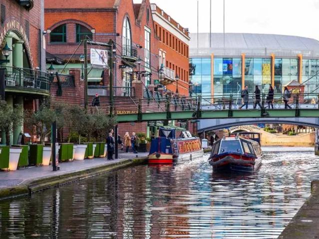 For Sale 2 Bedroom Apartment Birmingham City Birmingham DS102596694