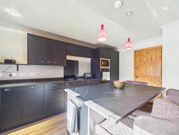 For Sale 2 Bedroom Apartment Coupar Angus Road Coupar Angus Road DS101675507