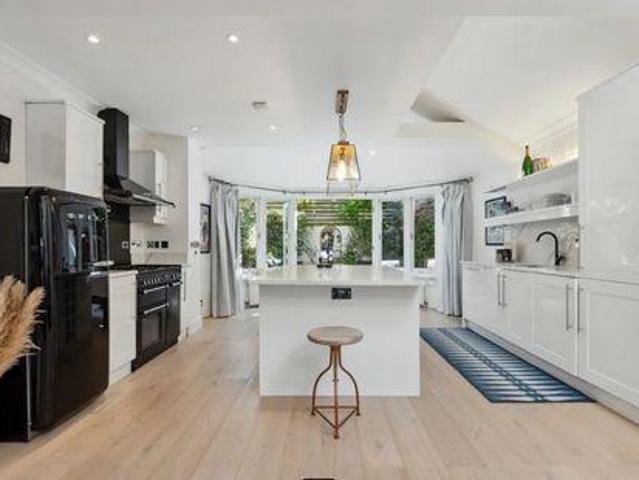 For Sale 2 Bedroom Apartment London England DS98285180