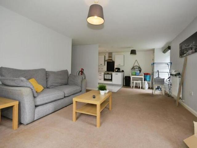 For Sale 2 Bedroom Apartment Sheffield Barnsley DS101996036
