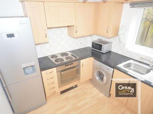 For Sale 2 Bedroom Apartment Southampton Southampton DS101677914
