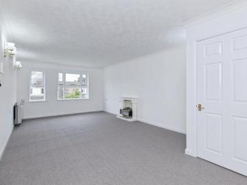 For Sale 2 Bedroom Apartment Whetstone Whetstone DS101231583