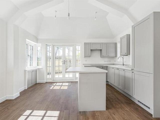 For Sale 2 Bedroom Bungalow Cambridge Cambridgeshire DS101676014
