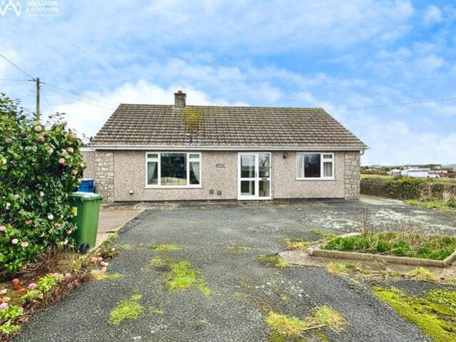 For Sale 2 Bedroom Bungalow Isle Of Anglesey Isle Of Anglesey DS101955443
