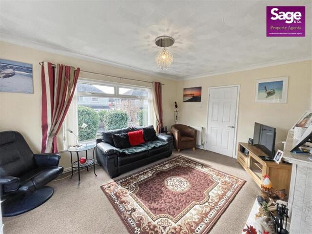 For Sale 2 Bedroom Bungalow Wye Kent DS101675718