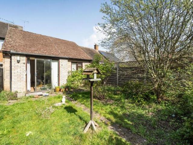 For Sale 2 Bedroom Bungalow Tewkesbury Gloucestershire DS101677804