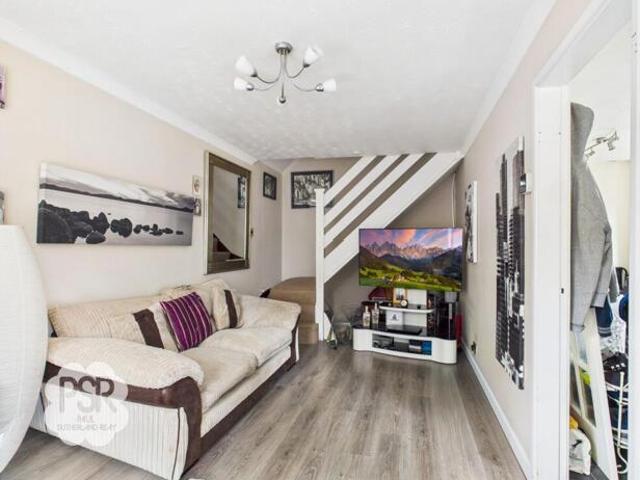 For Sale 2 Bedroom House Chapel En Le Frith Derbyshire DS101277983