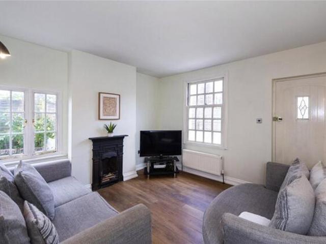 For Sale 2 Bedroom House Edenbridge Kent DS101100033