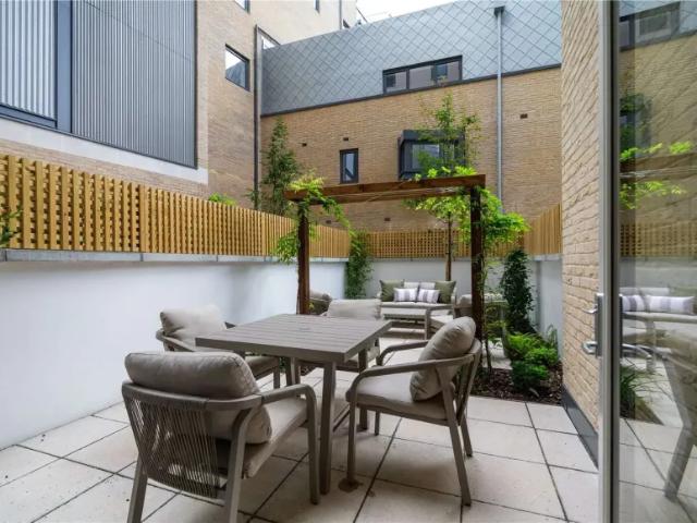 For Sale 2 Bedroom House Notting Hill London DS102596455