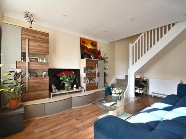 For Sale 2 Bedroom House Norfolk Norfolk DS101199710
