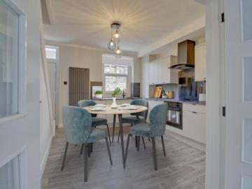 Apperley Bridge Bradford, BD10, Bradford and West Yorkshire, North England