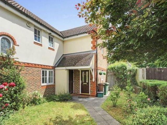 For Sale 2 Bedroom House Sutton London DS103964080