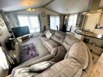 Room for sale in Mundole Forres - Equipped kitchen