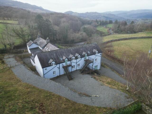 For Sale 3 Bedroom Apartment Gwynedd Gwynedd DS101796996