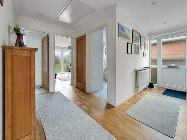 For Sale 3 Bedroom Bungalow Colchester Essex DS101678479