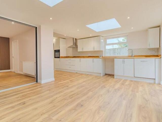 For Sale 3 Bedroom Bungalow Leicestershire Leicestershire DS101200123
