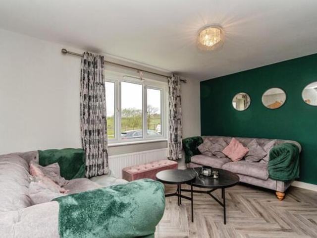 For Sale 3 Bedroom House Cannock Staffordshire DS101676077