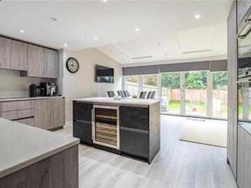 For Sale 3 Bedroom House Borehamwood Hertfordshire DS101891948