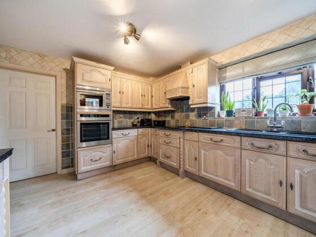For Sale 3 Bedroom House Bromley Greater London DS101892423