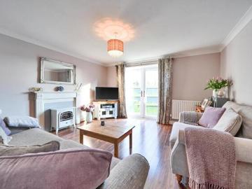 For Sale 3 Bedroom House Bury St. Edmunds Suffolk DS101892071