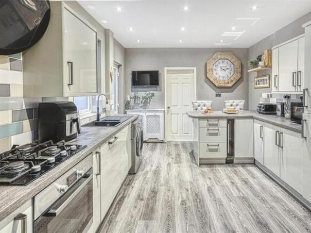For Sale 3 Bedroom House Derby Derbyshire DS101674893