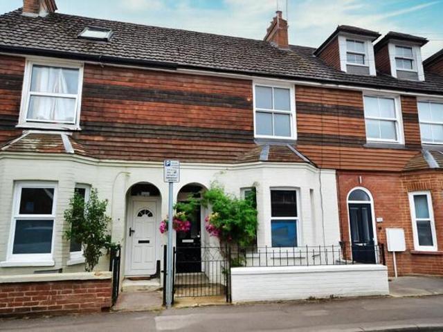 For Sale 3 Bedroom House East Grinstead West Sussex DS101892102