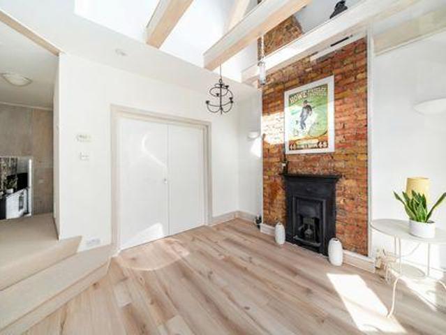For Sale 3 Bedroom House London England DS105399115