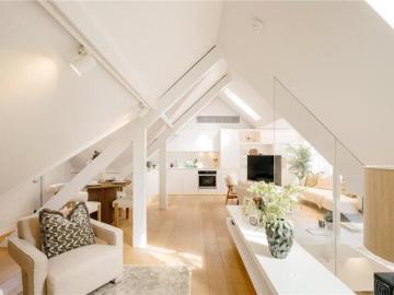 Mayfair, London, Greater London - Parking