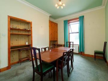 House for sale in Twechar - Fireplace, Equipped kitchen