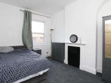 For Sale 3 Bedroom House Rugby Warwickshire DS101278231