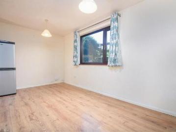 For Sale Apartment Newport Newport DS99315387