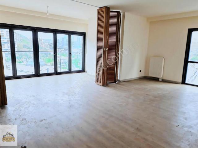 For Sale Avangar Da Satılık 3+1 Daıre Bos