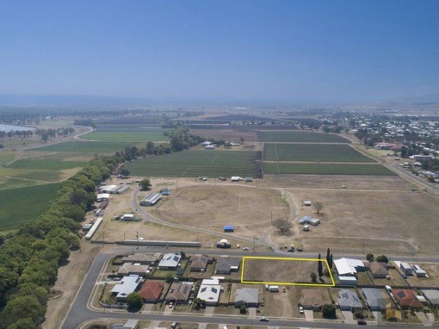 FOR SALE BY TENDER 3 Lot Development Opportunity