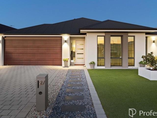 For Sale by Tom Zdunek Ambient Family Home