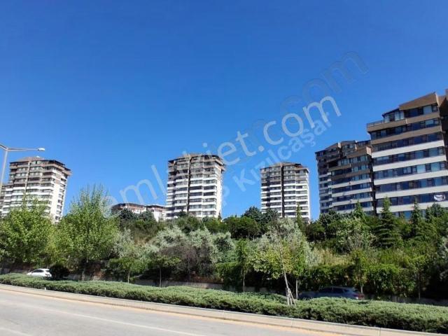For Sale,göksu Maybak Konutları Ara Kat Satılık 4,5+1 Daıre