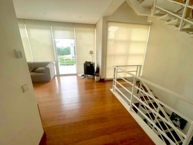 For sale: house rizal >Taguig