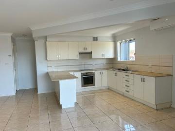Prime CBD Unit in Sussex Inlet