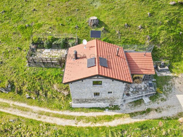 Single family house with 3 rooms on sale in Breggia 65 m² | dreamo. Ch