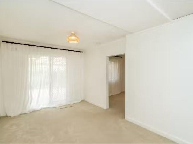 Cozy 4/3 Bowman Street, SOUTH PERTH Apartment for rent Listed.